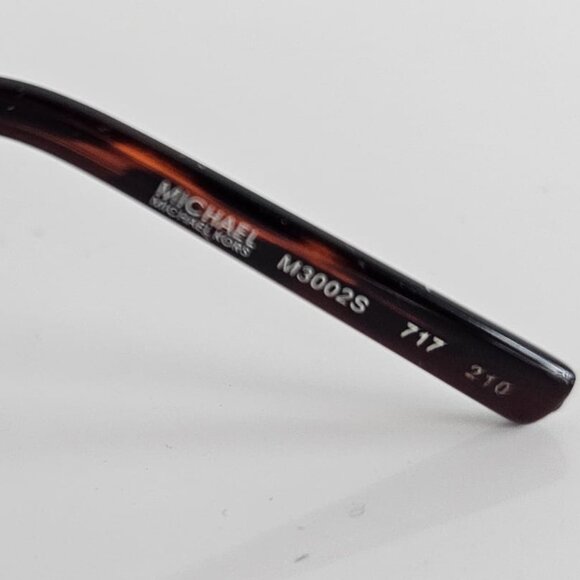 MICHAEL KORS SUNGLASSES! - Picture 10 of 11